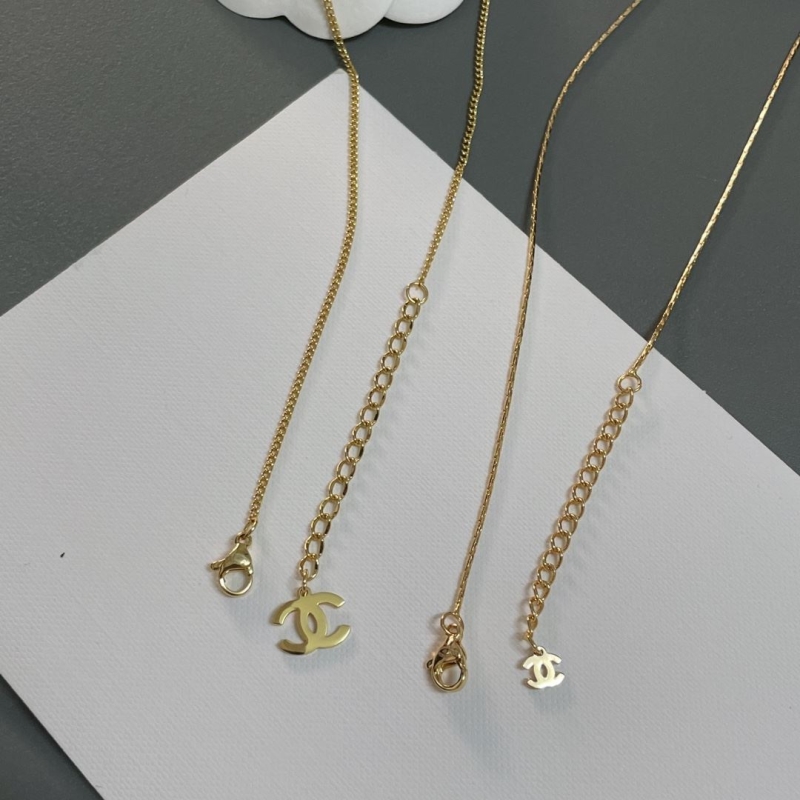 Ch**el necklaces